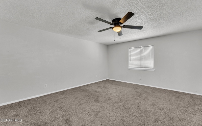 10400 Valle Koki Drive, Socorro, TX 79927, 4 Bedrooms Bedrooms, ,2 BathroomsBathrooms,Residential,For Sale,10400 Valle Koki Drive,925808