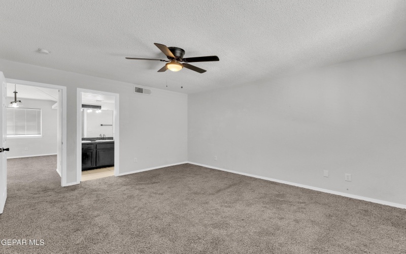 10400 Valle Koki Drive, Socorro, TX 79927, 4 Bedrooms Bedrooms, ,2 BathroomsBathrooms,Residential,For Sale,10400 Valle Koki Drive,925808