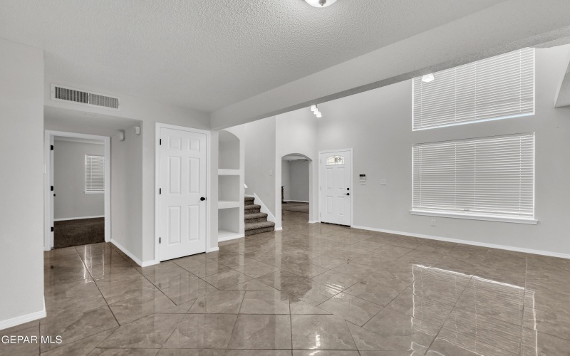 10400 Valle Koki Drive, Socorro, TX 79927, 4 Bedrooms Bedrooms, ,2 BathroomsBathrooms,Residential,For Sale,10400 Valle Koki Drive,925808