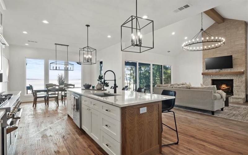 643 N Private Road 52416, Leesburg, TX 75451, 4 Bedrooms Bedrooms, ,3 BathroomsBathrooms,Residential,For Sale,643 N Private Road 52416,20989746