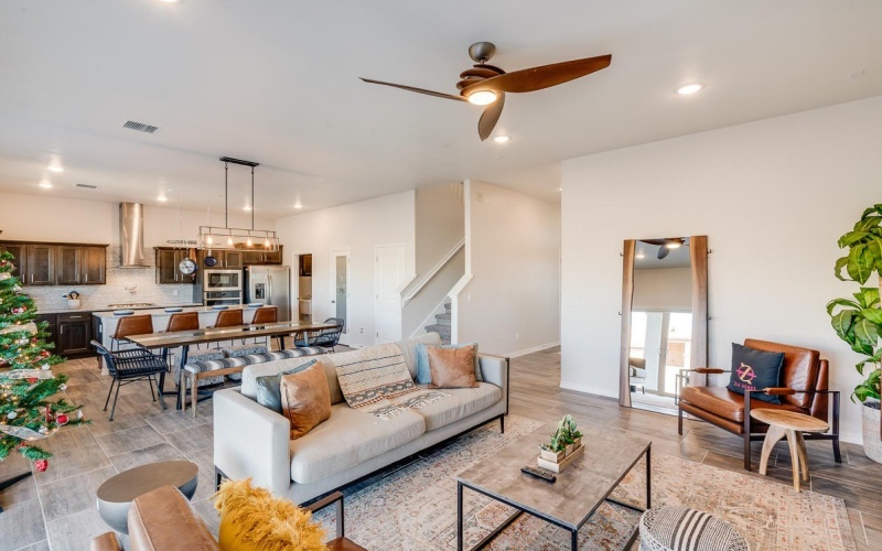 15049 Ambition Avenue, El Paso, TX 79938, 5 Bedrooms Bedrooms, ,3 BathroomsBathrooms,Residential,For Sale,15049 Ambition Avenue,895020