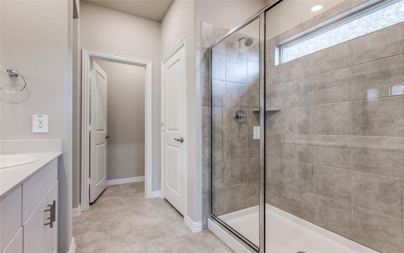 4805 Everly Court, McKinney, TX 75071, 3 Habitaciones Habitaciones , ,2 BañosBaños,Residential Lease,En Alquiler,4805 Everly Court,20989922
