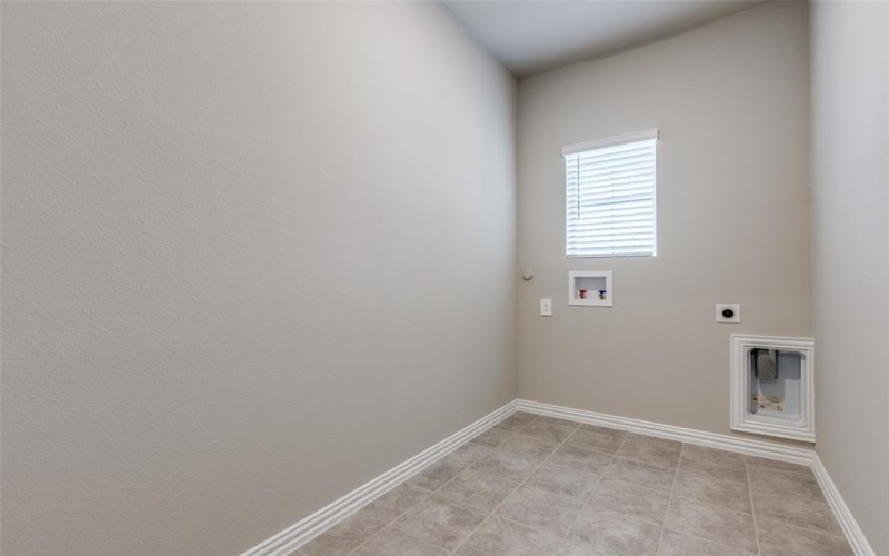 4805 Everly Court, McKinney, TX 75071, 3 Habitaciones Habitaciones , ,2 BañosBaños,Residential Lease,En Alquiler,4805 Everly Court,20989922