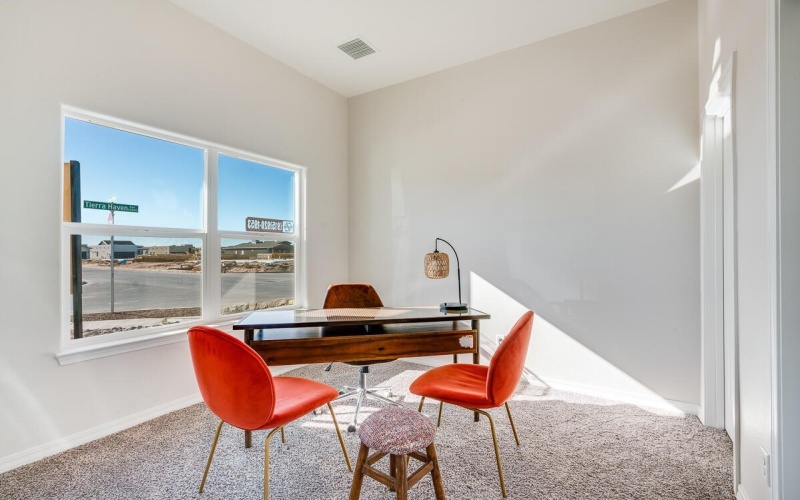 15120 Ambition Avenue, El Paso, TX 79938, 5 Habitaciones Habitaciones , ,2 BañosBaños,Residential,En Venta,15120 Ambition Avenue,895032