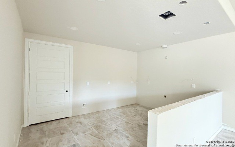 419 N San Ignacio Ave, San Antonio, TX 78228, 4 Bedrooms Bedrooms, ,3 BathroomsBathrooms,Residential,For Sale,419 N San Ignacio Ave,1881275