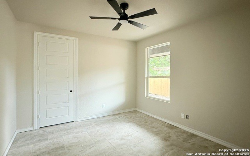 419 N San Ignacio Ave, San Antonio, TX 78228, 4 Bedrooms Bedrooms, ,3 BathroomsBathrooms,Residential,For Sale,419 N San Ignacio Ave,1881275