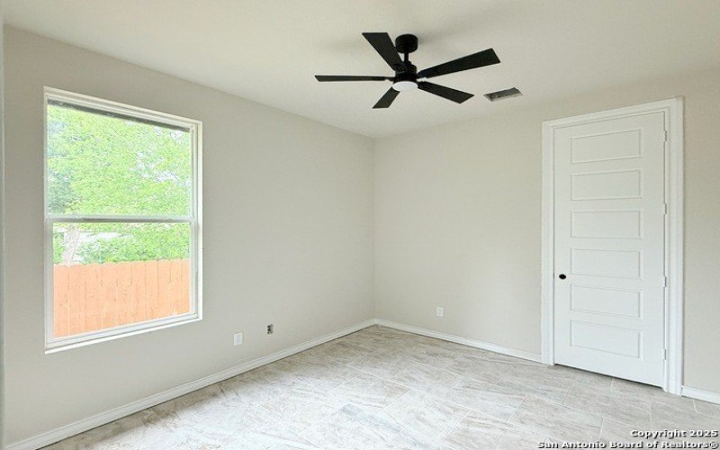 419 N San Ignacio Ave, San Antonio, TX 78228, 4 Bedrooms Bedrooms, ,3 BathroomsBathrooms,Residential,For Sale,419 N San Ignacio Ave,1881275