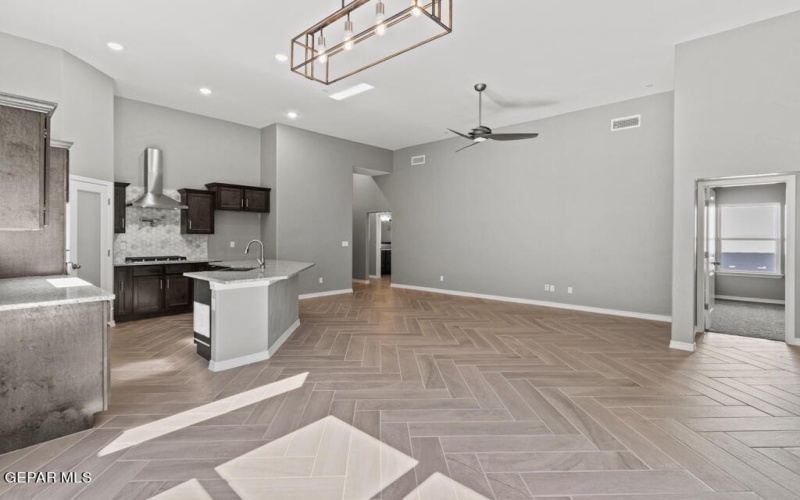 15024 Composition Avenue, El Paso, TX 79938, 4 Habitaciones Habitaciones , ,2 BañosBaños,Residential,En Venta,15024 Composition Avenue,895039