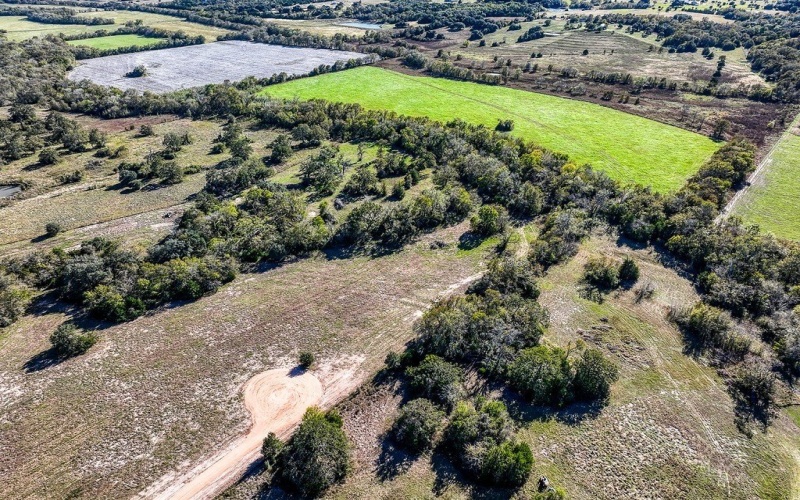 Tracts 6, 7 & 8 Fieldcrest Lane, Burton, TX 77835, 4 Habitaciones Habitaciones , ,3 BañosBaños,Granja,En Venta,Tracts 6, 7 & 8 Fieldcrest Lane,152381