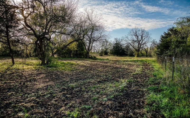 Tracts 6, 7 & 8 Fieldcrest Lane, Burton, TX 77835, 4 Habitaciones Habitaciones , ,3 BañosBaños,Granja,En Venta,Tracts 6, 7 & 8 Fieldcrest Lane,152381