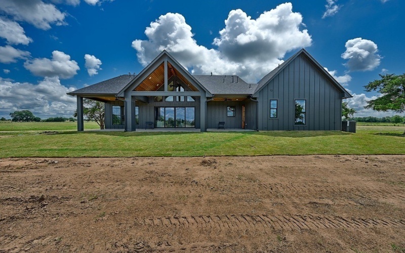Tracts 6, 7 & 8 Fieldcrest Lane, Burton, TX 77835, 4 Habitaciones Habitaciones , ,3 BañosBaños,Granja,En Venta,Tracts 6, 7 & 8 Fieldcrest Lane,152381