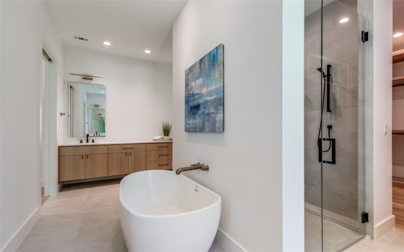 4025 Hockaday Drive, Dallas, TX 75229, 5 Habitaciones Habitaciones , ,6 BañosBaños,Residential,En Venta,4025 Hockaday Drive,20978777