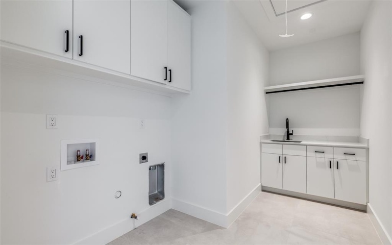 4025 Hockaday Drive, Dallas, TX 75229, 5 Habitaciones Habitaciones , ,6 BañosBaños,Residential,En Venta,4025 Hockaday Drive,20978777