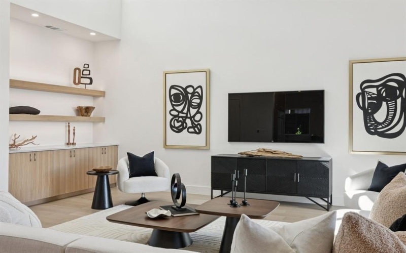 2029 Summit Avenue, Dallas, TX 75206, 3 Habitaciones Habitaciones , ,5 BañosBaños,Residential,En Venta,2029 Summit Avenue,20979948