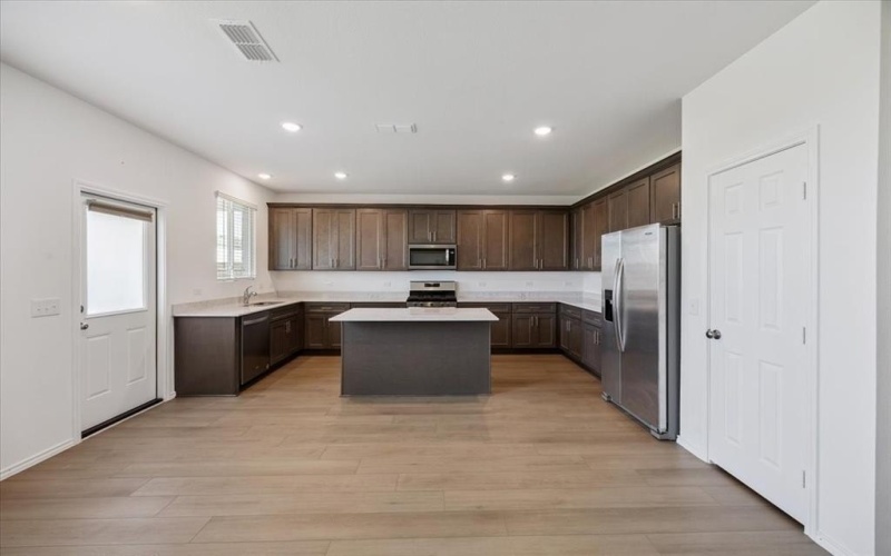 2424 Castlebar Drive, Princeton, TX 75407, 4 Bedrooms Bedrooms, ,3 BathroomsBathrooms,Residential Lease,For Rent,2424 Castlebar Drive,20984186
