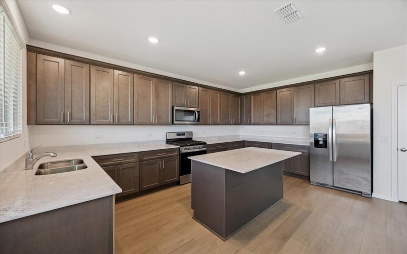 2424 Castlebar Drive, Princeton, TX 75407, 4 Bedrooms Bedrooms, ,3 BathroomsBathrooms,Residential Lease,For Rent,2424 Castlebar Drive,20984186