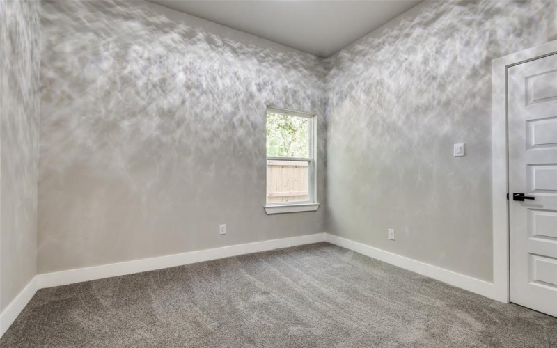 4111 Metropolitan Avenue, Dallas, TX 75210, 4 Bedrooms Bedrooms, ,3 BathroomsBathrooms,Residential,For Sale,4111 Metropolitan Avenue,20985129
