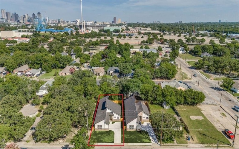 4111 Metropolitan Avenue, Dallas, TX 75210, 4 Bedrooms Bedrooms, ,3 BathroomsBathrooms,Residential,For Sale,4111 Metropolitan Avenue,20985129