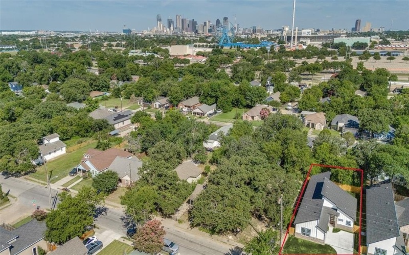 4111 Metropolitan Avenue, Dallas, TX 75210, 4 Bedrooms Bedrooms, ,3 BathroomsBathrooms,Residential,For Sale,4111 Metropolitan Avenue,20985129