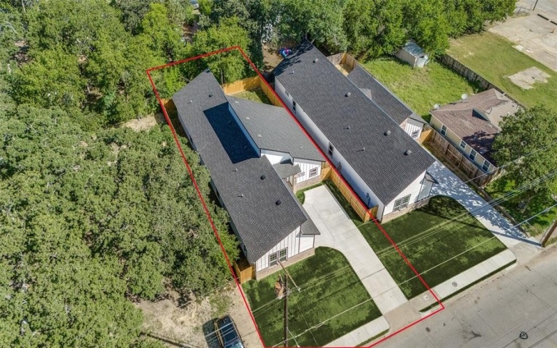 4111 Metropolitan Avenue, Dallas, TX 75210, 4 Bedrooms Bedrooms, ,3 BathroomsBathrooms,Residential,For Sale,4111 Metropolitan Avenue,20985129