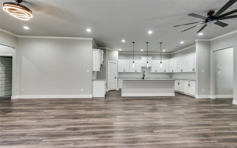 4111 Metropolitan Avenue, Dallas, TX 75210, 4 Bedrooms Bedrooms, ,3 BathroomsBathrooms,Residential,For Sale,4111 Metropolitan Avenue,20985129