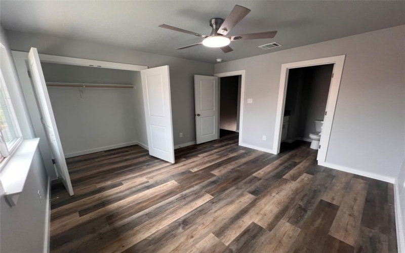 105 W North Street, Itasca, TX 76055, 2 Bedrooms Bedrooms, ,2 BathroomsBathrooms,Residential Lease,For Rent,105 W North Street,20985783