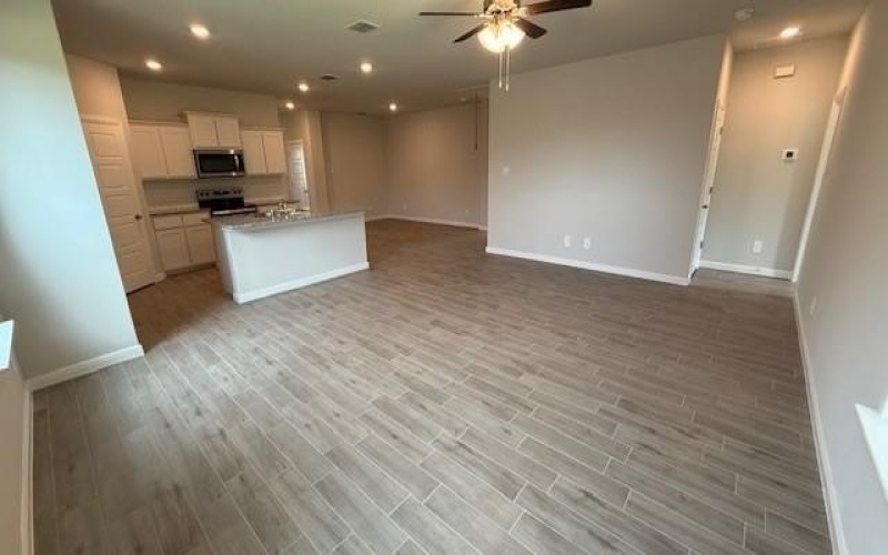 1928 PREAKNESS Drive, Granbury, TX 76049, 5 Habitaciones Habitaciones , ,3 BañosBaños,Residential,En Venta,1928 PREAKNESS Drive,20986774
