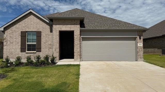 1944 PREAKNESS Drive, Granbury, TX 76049, 4 Habitaciones Habitaciones , ,2 BañosBaños,Residential,En Venta,1944 PREAKNESS Drive,20986793