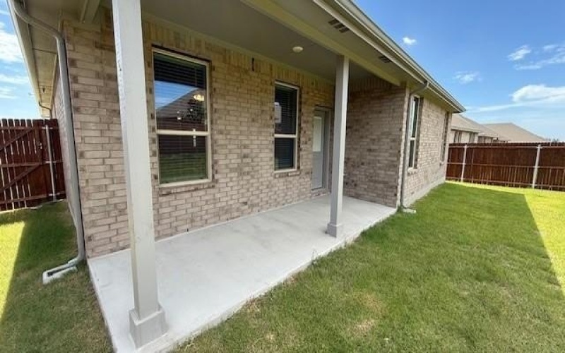 1944 PREAKNESS Drive, Granbury, TX 76049, 4 Habitaciones Habitaciones , ,2 BañosBaños,Residential,En Venta,1944 PREAKNESS Drive,20986793