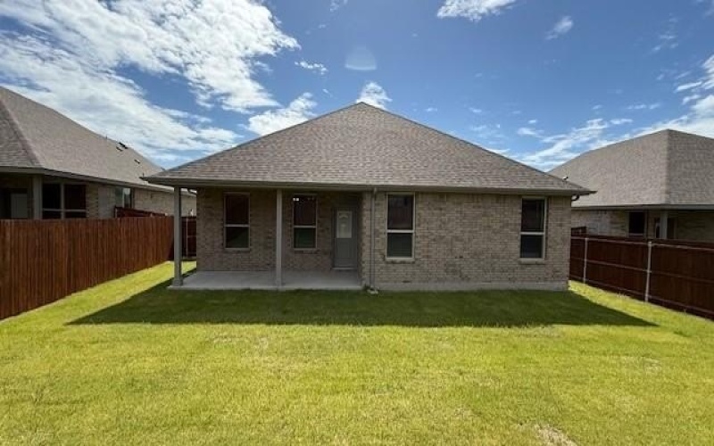 1944 PREAKNESS Drive, Granbury, TX 76049, 4 Habitaciones Habitaciones , ,2 BañosBaños,Residential,En Venta,1944 PREAKNESS Drive,20986793