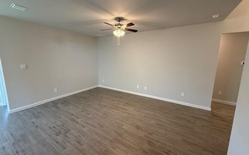 1948 PREAKNESS Drive, Granbury, TX 76049, 4 Bedrooms Bedrooms, ,2 BathroomsBathrooms,Residential,For Sale,1948 PREAKNESS Drive,20986805
