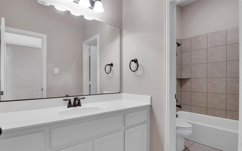 13865 N Pomegranate Drive, Frisco, TX 75035, 4 Habitaciones Habitaciones , ,3 BañosBaños,Residential Lease,En Alquiler,13865 N Pomegranate Drive,20987054