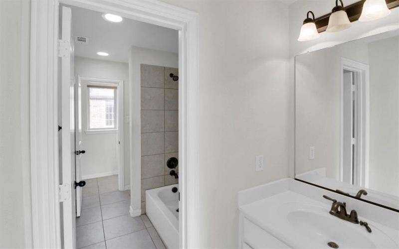 13865 N Pomegranate Drive, Frisco, TX 75035, 4 Habitaciones Habitaciones , ,3 BañosBaños,Residential Lease,En Alquiler,13865 N Pomegranate Drive,20987054