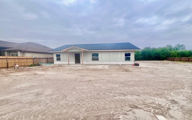 141 Owens, Del Rio, TX 78840, 3 Bedrooms Bedrooms, ,2 BathroomsBathrooms,Residential,For Sale,141 Owens,206959