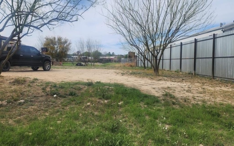 2373 Eidson Rd., Eagle Pass, TX 78852, 3 Bedrooms Bedrooms, ,2 BathroomsBathrooms,Residential,For Sale,2373 Eidson Rd.,78198