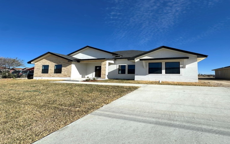 1824 Lewis Street, Eagle Pass, TX 78852, 3 Bedrooms Bedrooms, ,2 BathroomsBathrooms,Residential,For Sale,1824 Lewis Street,78282