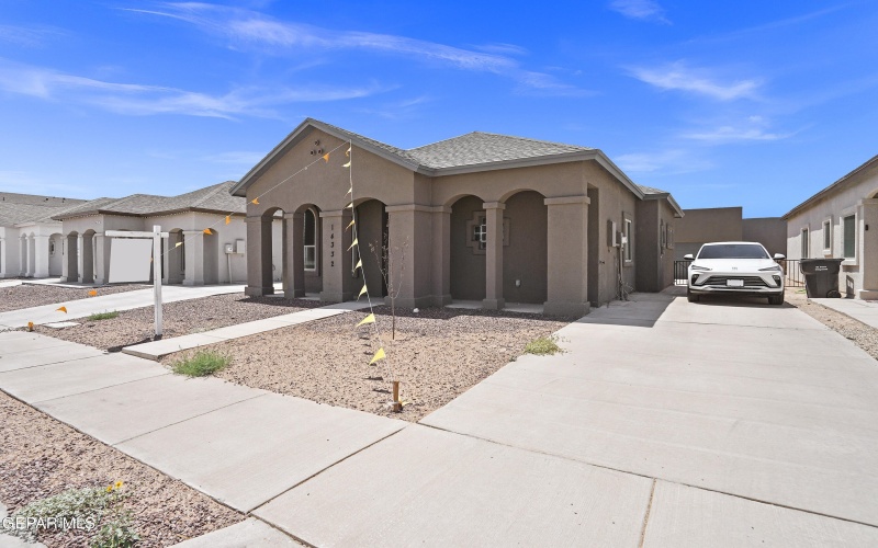 14329 Bill Lazor Parkway, Horizon City, TX 79928, 4 Bedrooms Bedrooms, ,2 BathroomsBathrooms,Residential,For Sale,14329 Bill Lazor Parkway,925833