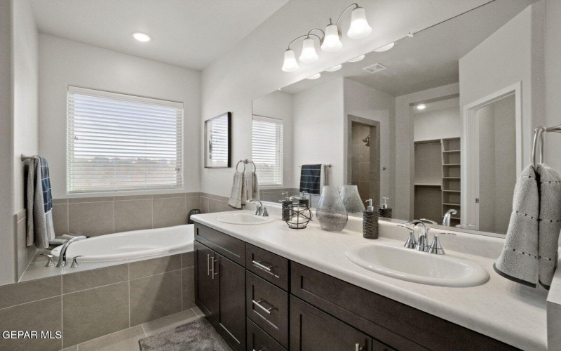 13009 Pontesbury Drive, El Paso, TX 79928, 3 Bedrooms Bedrooms, ,2 BathroomsBathrooms,Residential,For Sale,13009 Pontesbury Drive,925834
