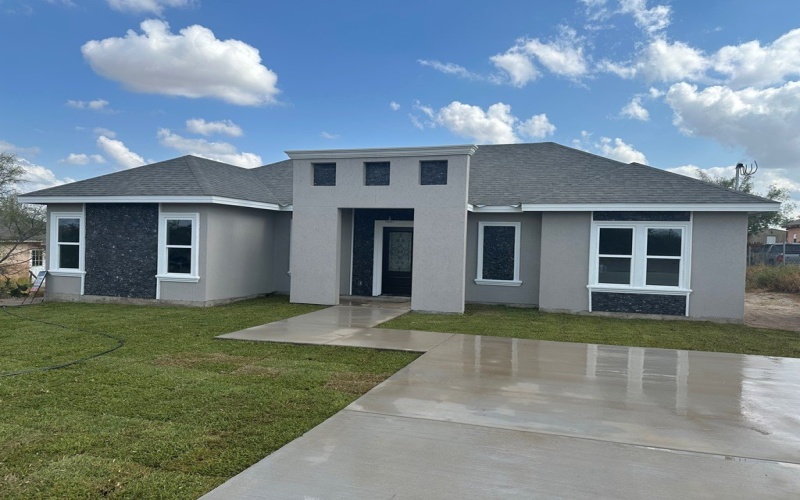 85 LINDA VISTA DR, Eagle Pass, TX 78852, 3 Bedrooms Bedrooms, ,2 BathroomsBathrooms,Residential,For Sale,85 LINDA VISTA DR,78332