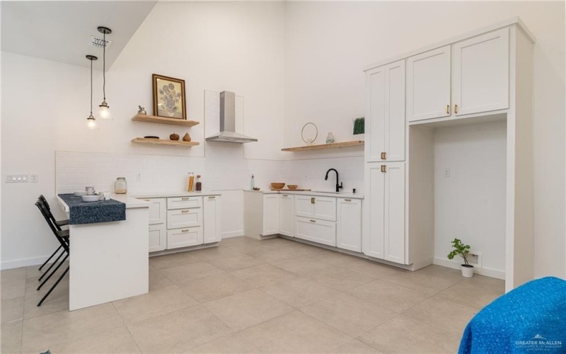 2629 Warbler Avenue, McAllen, TX 78504, 3 Bedrooms Bedrooms, ,2 BathroomsBathrooms,Residential,For Sale,2629 Warbler Avenue,475291