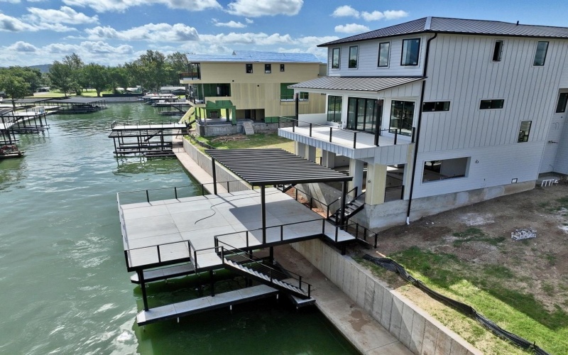 420 Lake St., Kingsland, TX 78639, 5 Habitaciones Habitaciones , ,6 BañosBaños,Residential,En Venta,420 Lake St.,174142