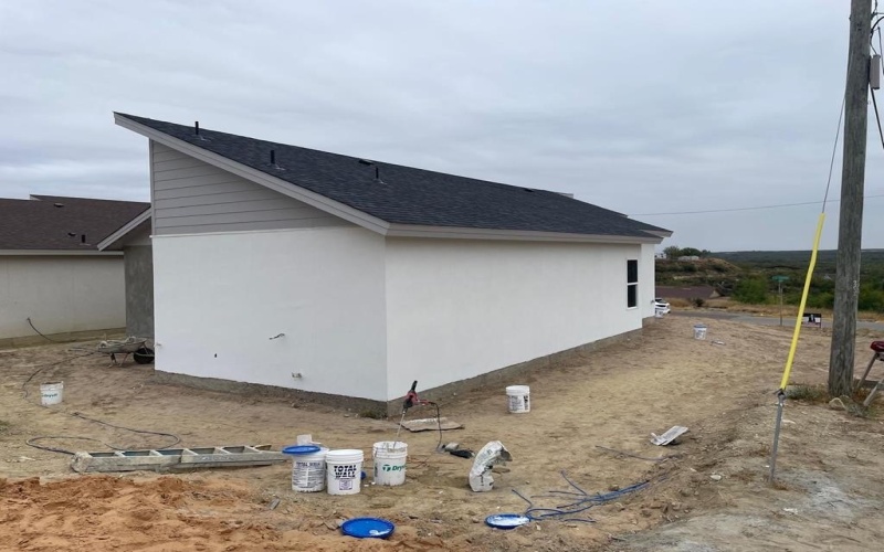 2193 Calle Coyunda, Eagle Pass, TX 78852, 3 Bedrooms Bedrooms, ,2 BathroomsBathrooms,Residential,For Sale,2193 Calle Coyunda,79442