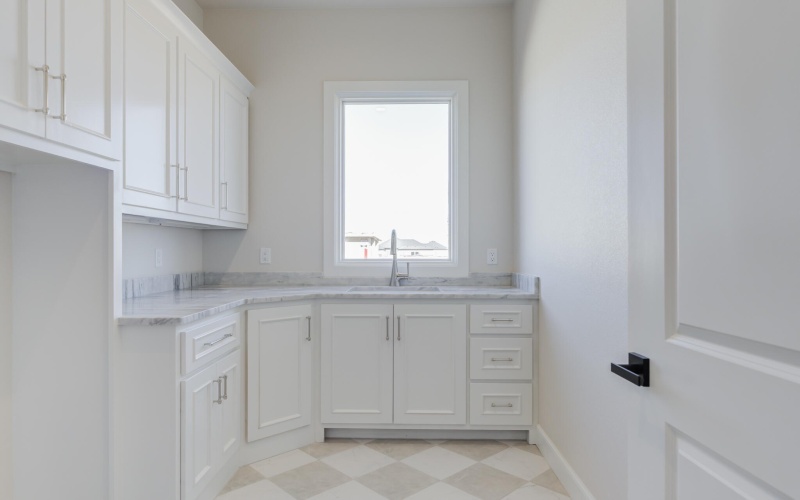 4018 151st Street, Lubbock, TX 79423, 4 Habitaciones Habitaciones , ,5 BañosBaños,Residential,En Venta,4018 151st Street,202557352