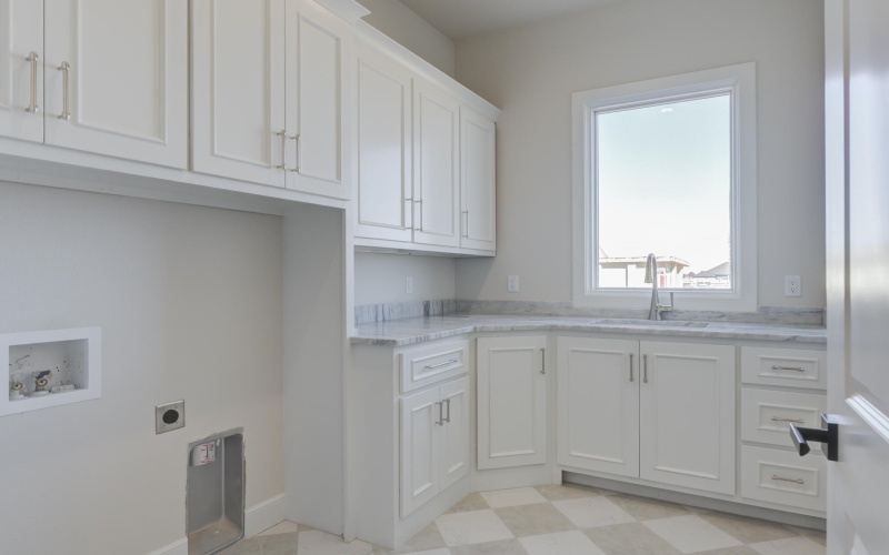 4018 151st Street, Lubbock, TX 79423, 4 Habitaciones Habitaciones , ,5 BañosBaños,Residential,En Venta,4018 151st Street,202557352