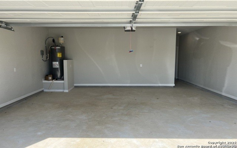 121 Nespral, San Antonio, TX 78253, 3 Bedrooms Bedrooms, ,2 BathroomsBathrooms,Residential Lease,For Rent,121 Nespral,1881364
