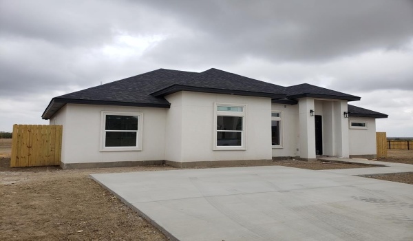 3171 ETHEL DR., Eagle Pass, TX 78852, 4 Bedrooms Bedrooms, ,2 BathroomsBathrooms,Residential,For Sale,3171 ETHEL DR.,79460