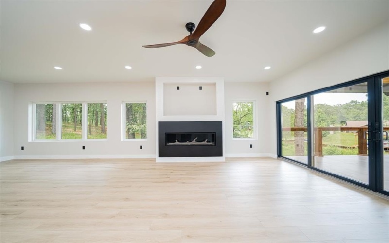 287 Naus Drive, Winnsboro, TX 75494, 4 Bedrooms Bedrooms, ,3 BathroomsBathrooms,Residential,For Sale,287 Naus Drive,20982723