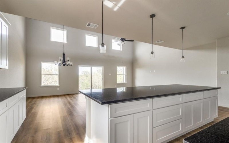 265 Jim Walter Drive, Runaway Bay, TX 76426, 3 Habitaciones Habitaciones , ,2 BañosBaños,Residential,En Venta,265 Jim Walter Drive,20987559