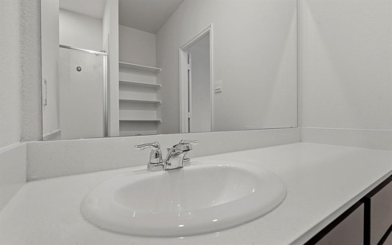 415 Drake Drive, Ferris, TX 75125, 4 Habitaciones Habitaciones , ,3 BañosBaños,Residential,En Venta,415 Drake Drive,20989472