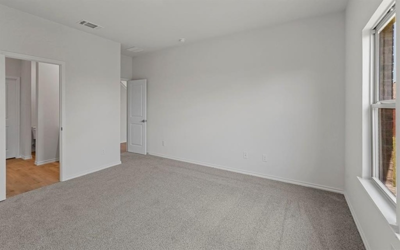 415 Drake Drive, Ferris, TX 75125, 4 Habitaciones Habitaciones , ,3 BañosBaños,Residential,En Venta,415 Drake Drive,20989472